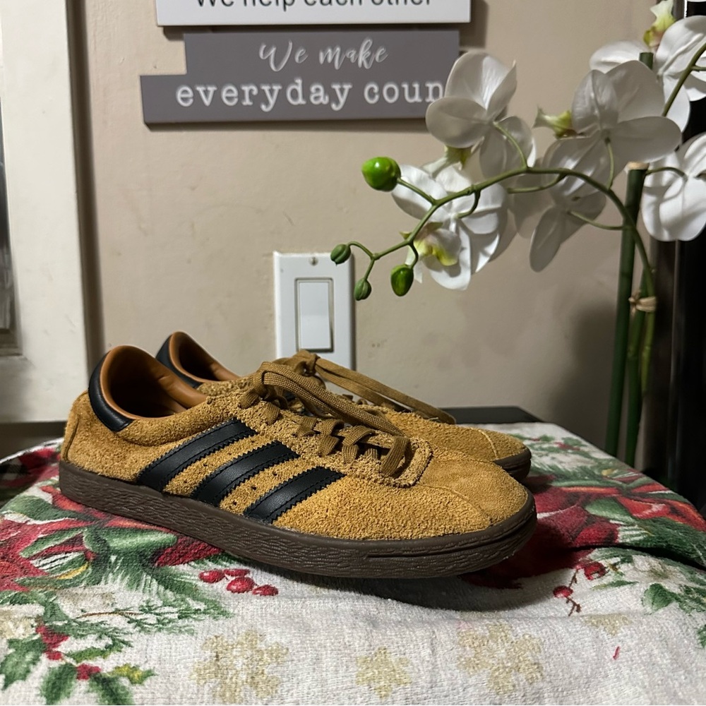 Adidas Tobacco Autumn Color Unisex Shoes